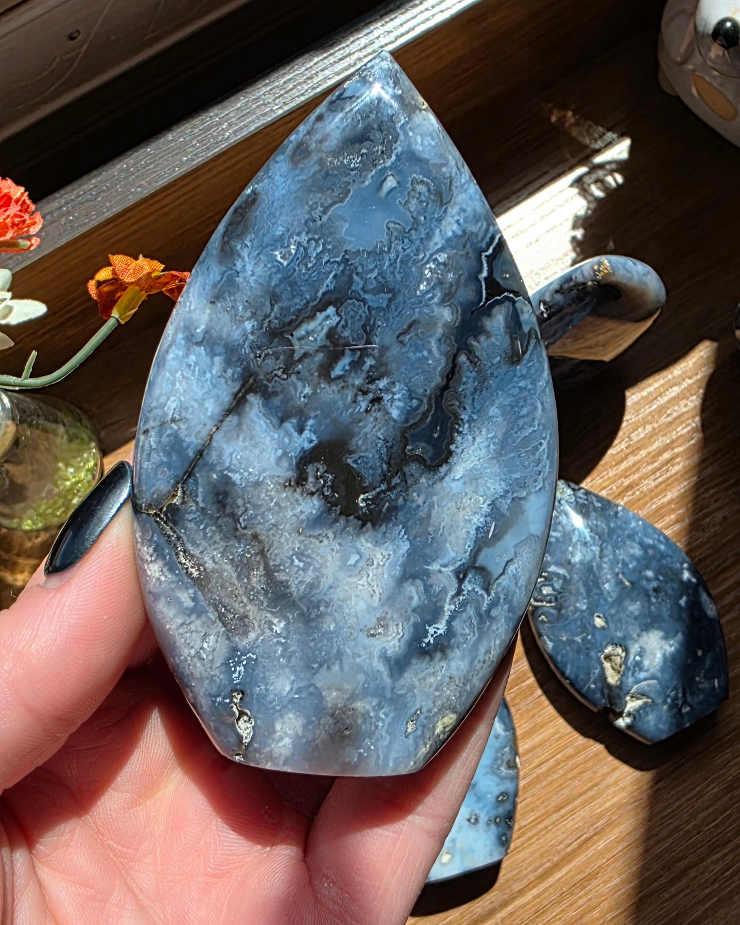 Dark Blue Plume Agate Flame