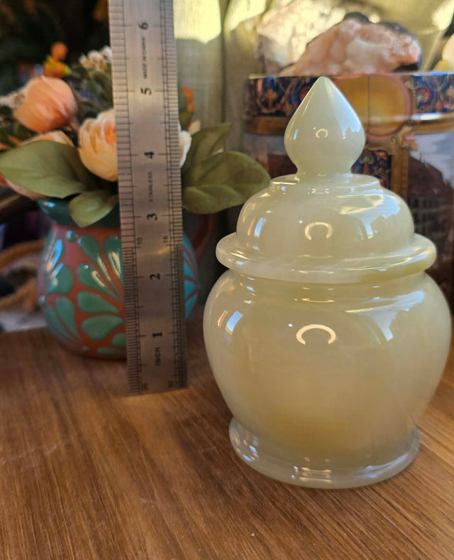 Onyx Jar - Pointed Top