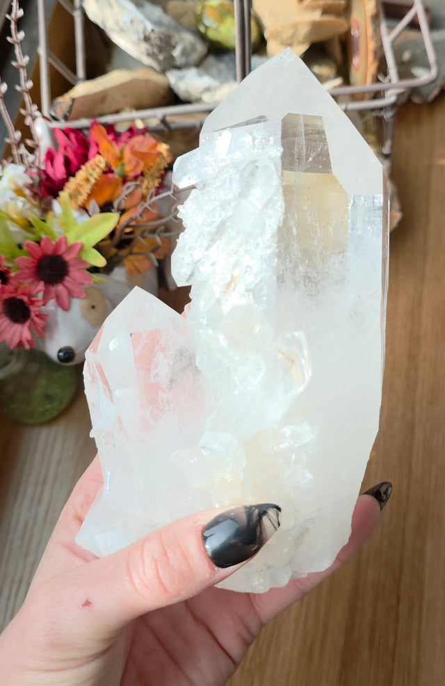 High Quality Quartz Center Piece #1