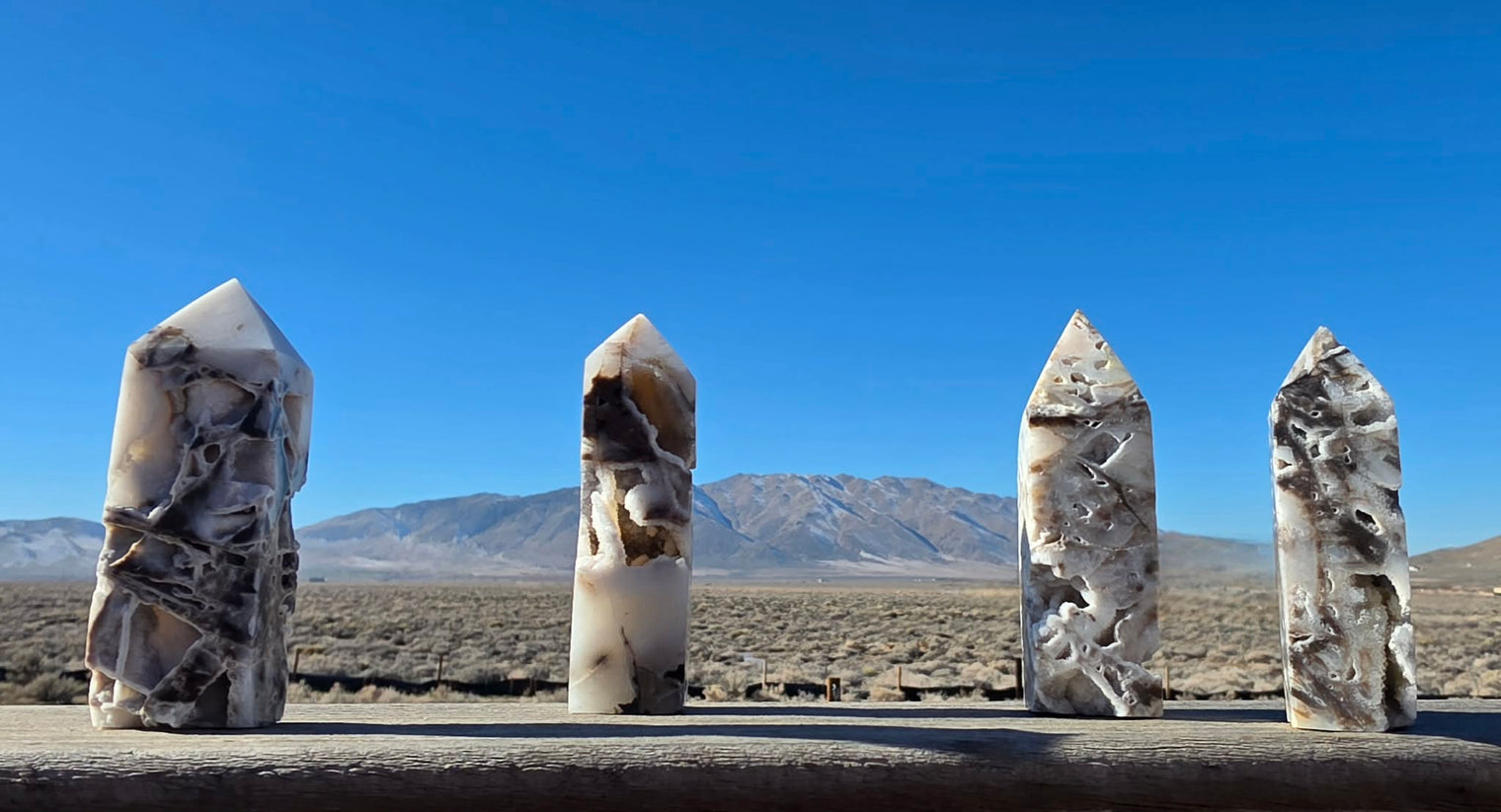 Sphalerite Geode Quartz Four-Sided Tower