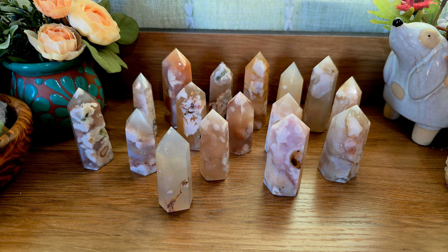 Sakura Flower Agate Tower