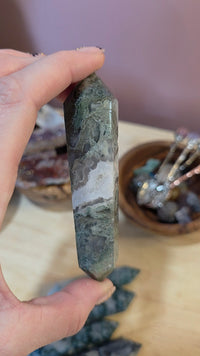 Double Point Moss Agate